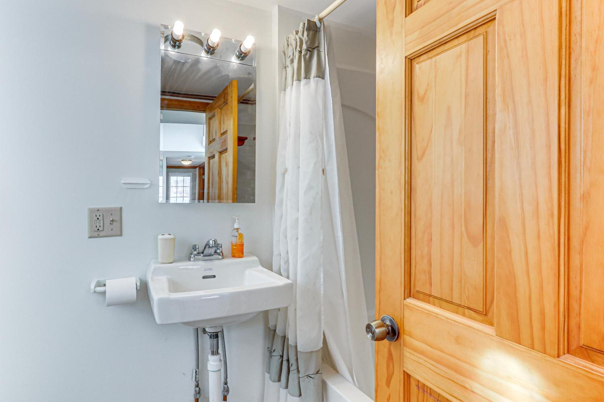 Charming Old Lyme Cottage, Steps To Private Beach! 外观 照片